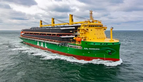 AAL Hamburg at sea